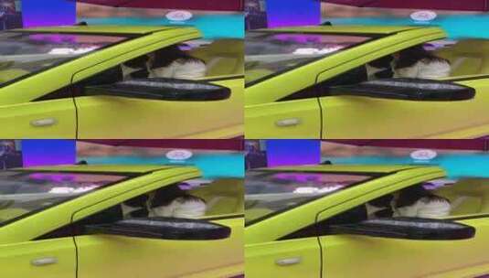 济南悦立方，五菱宏光MINI EV 改装车展高清在线视频素材下载