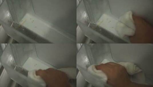 棉签抹布清理冰箱密封条卫生死角高清在线视频素材下载