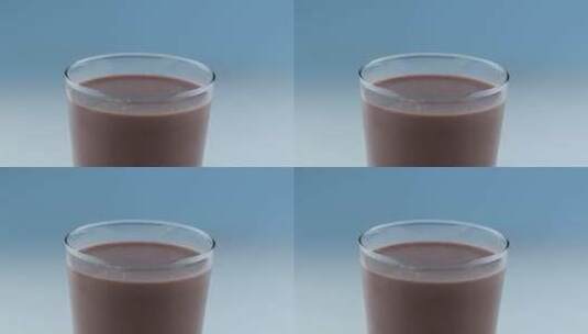 浇注馅料的巧克力牛奶慢镜头高清在线视频素材下载