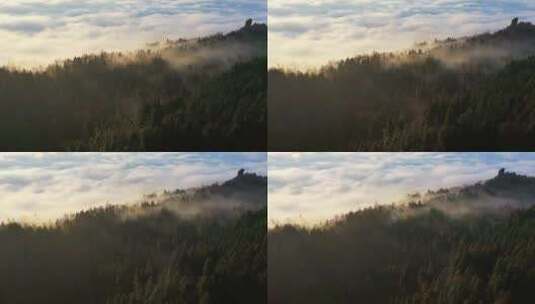 湖北利川毛坝大茅坡清晨曙光与云海山雾高清在线视频素材下载