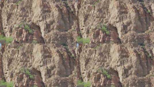 巨石高山特写山体表面视频高清在线视频素材下载