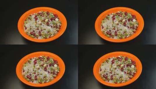 绿豆杏仁粥4K健康食物高清在线视频素材下载