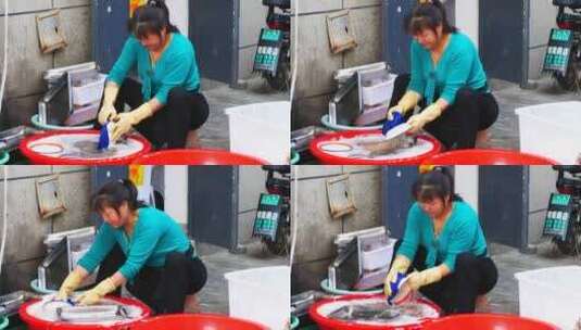 后厨阿姨在清洗盘子碗筷3高清在线视频素材下载