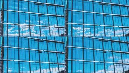 建筑蓝天白云云影玻璃延时高清在线视频素材下载