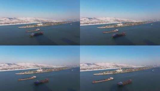 长沙橘子洲头大雪后的清晨货轮驶过高清在线视频素材下载
