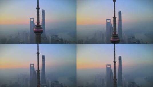 上海陆家嘴航拍东方明珠日出升起高清在线视频素材下载