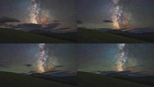新疆伊犁大草原的银河星空延时高清在线视频素材下载