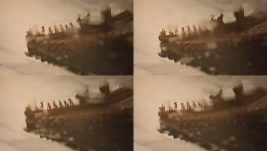 雨天故宫房檐脊兽倒影水滴涟漪高清在线视频素材下载