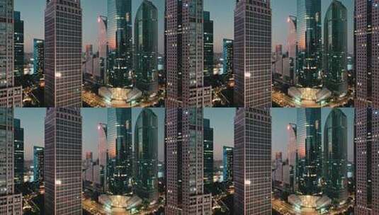 陆家嘴写字楼夜景航拍高清在线视频素材下载