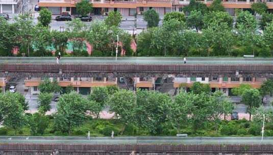 航拍英德连江口镇江边绿道晨韵高清在线视频素材下载