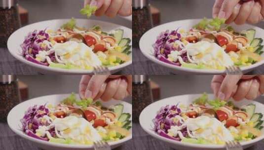 【正版素材】沙拉制作放薄荷叶高清在线视频素材下载