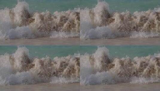 海浪在冲击海滩高清在线视频素材下载
