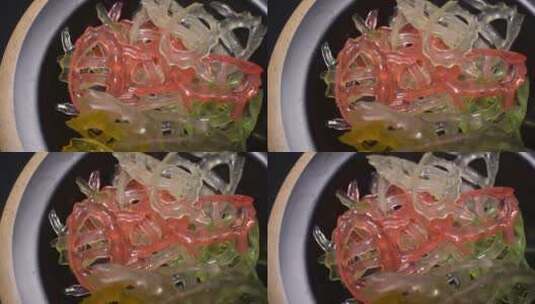 卡通虾片泡司油炸膨化食品零食高清在线视频素材下载