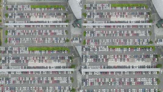 无锡荟聚地面停车场4K航拍高清在线视频素材下载