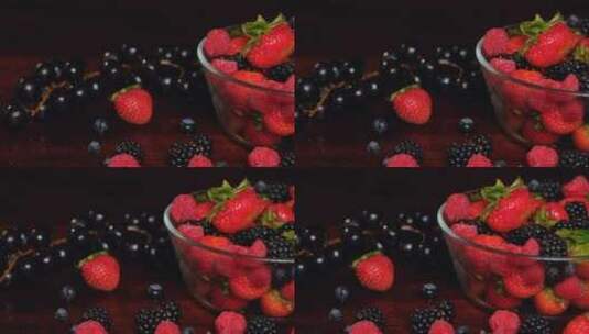 装满红色浆果的玻璃碗详细可见高清在线视频素材下载