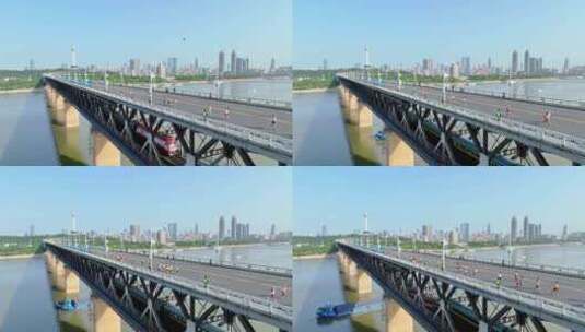 2023年武汉马拉松选手经过武汉长江大桥高清在线视频素材下载