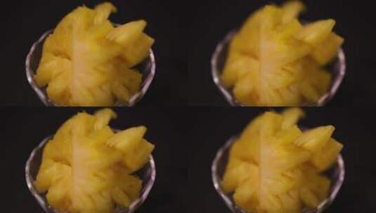 切好的菠萝果肉高清在线视频素材下载